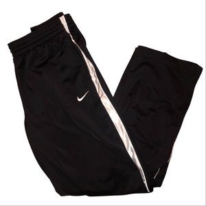 Vintage Nike Men’s Basketball Uncompromising Excellence Black Zipper Ankle Pants